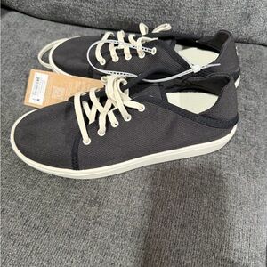 Olukai Pehuea Li’Ili Women 7.5 9 Black Mesh Shoes Sneakers Lace Up Slip On New